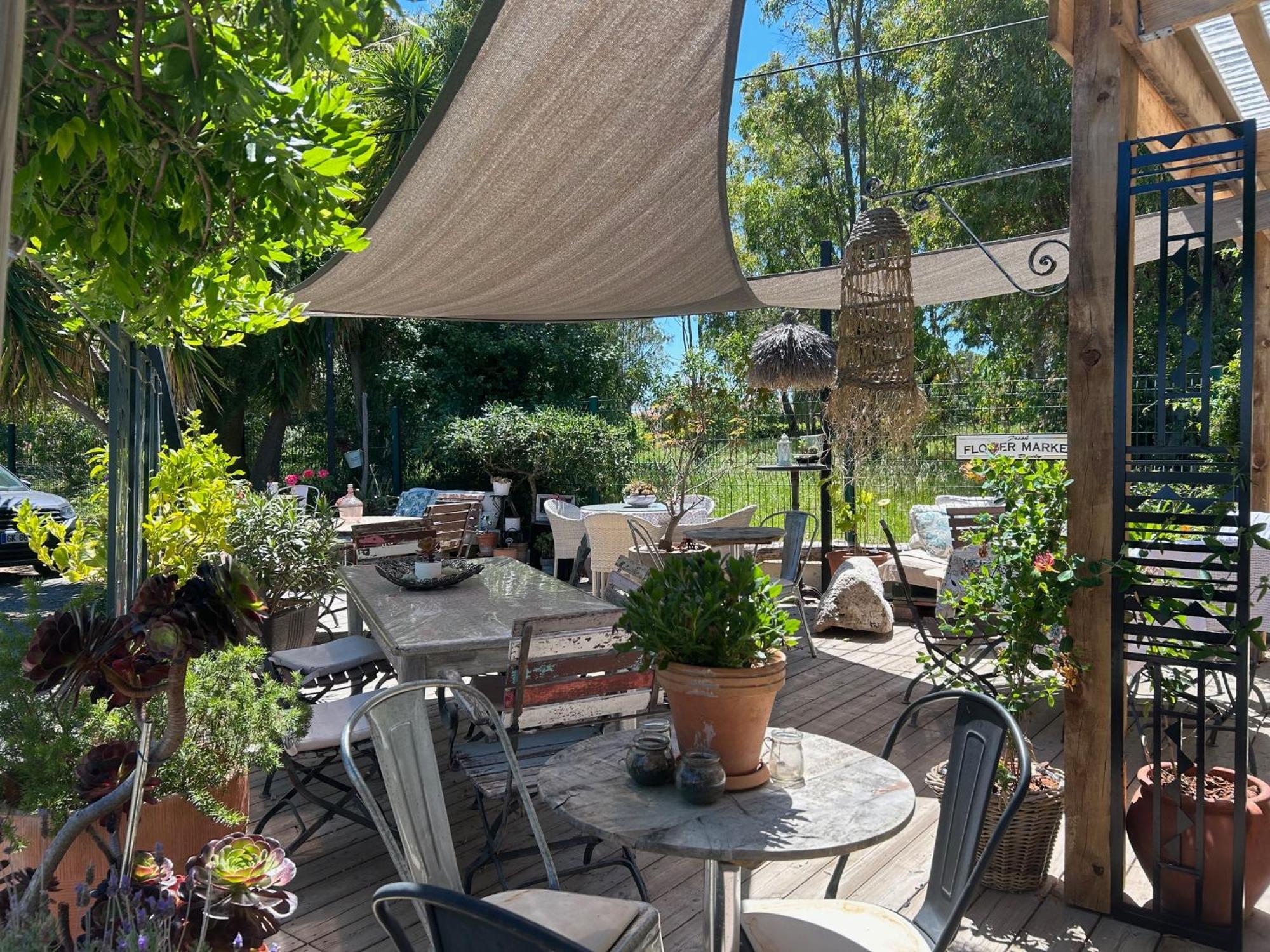 Hotel Auberge Provencale Saint-Raphaël Exteriör bild
